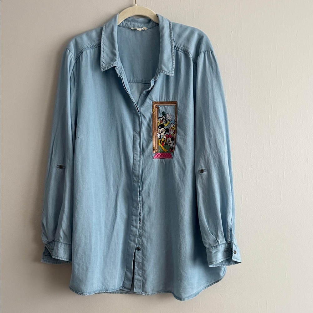 Thin denim shirt size 2x.